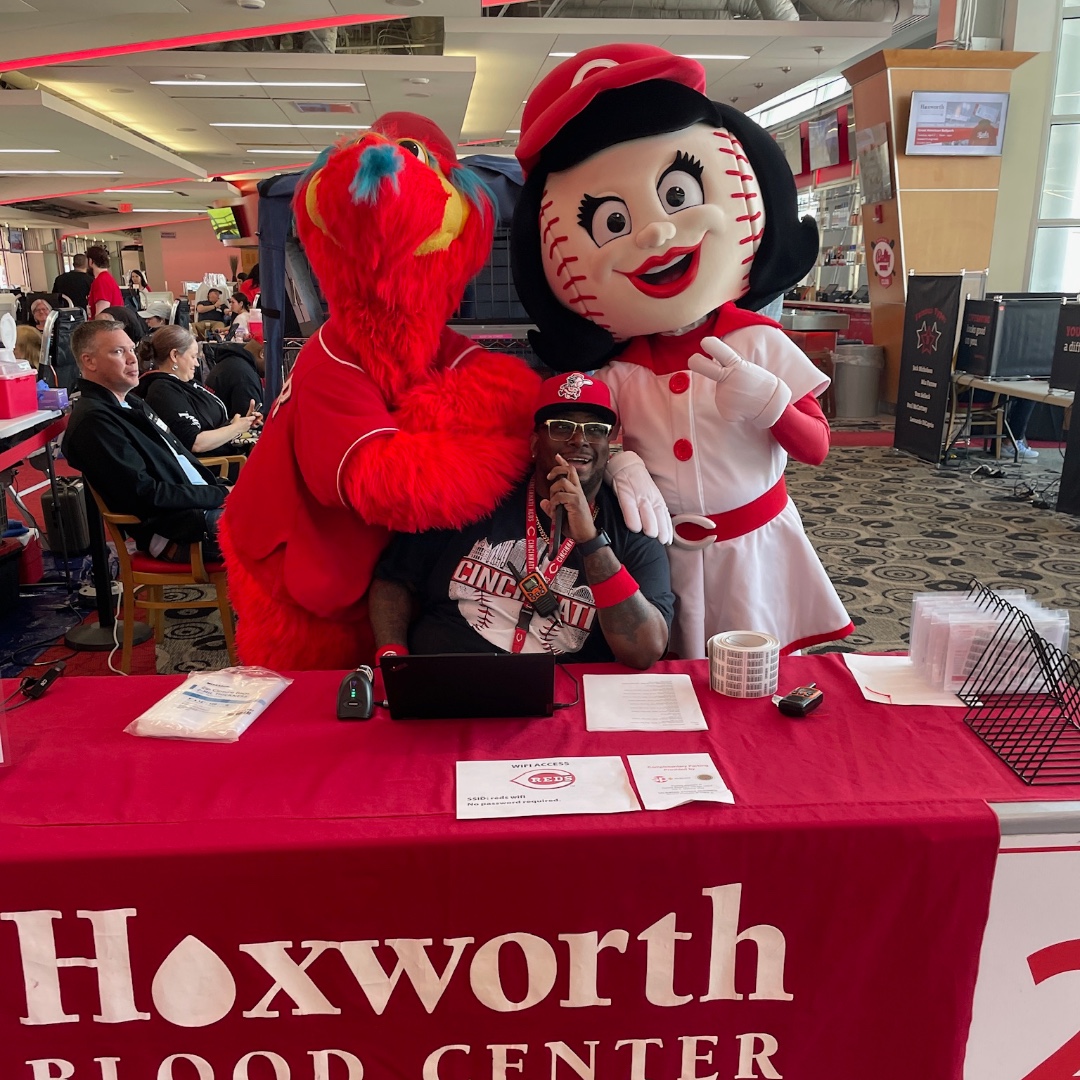Cincinnati Reds stadium blood drive with Hoxworth Blood Center